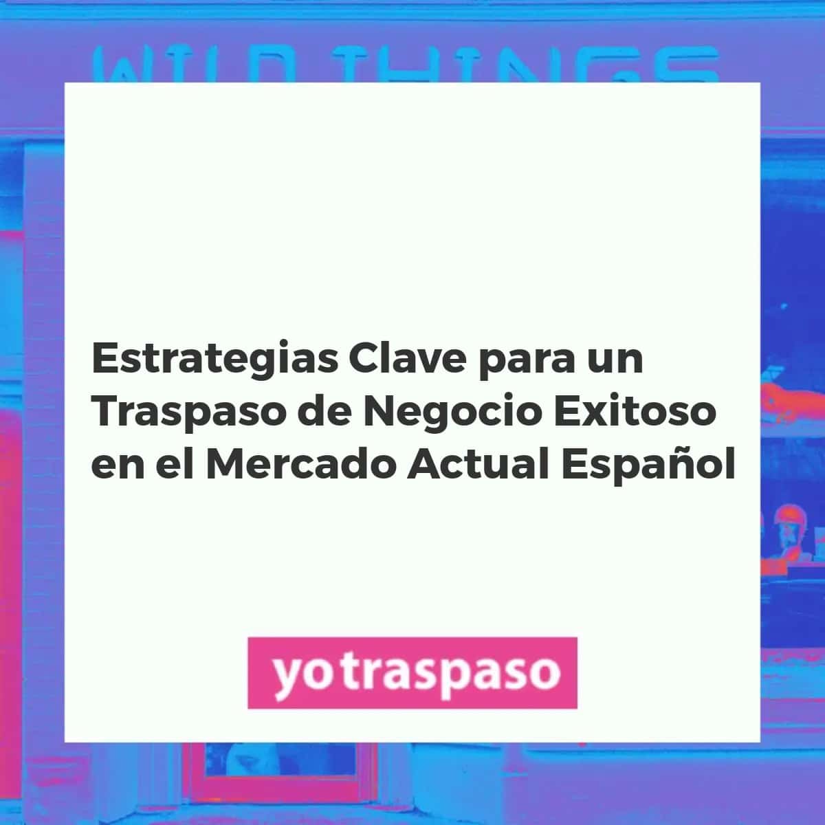 Equipo de empresarios sellando un traspaso de negocio exitoso en España con un apretón de manos en una oficina moderna.
